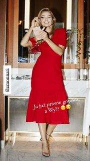 Malgorzata Socha feet photo thumbnail