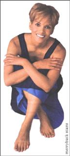 Halle Berry feet photo thumbnail