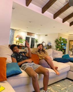 Chloe Bailey feet photo thumbnail