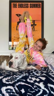 Zoey Deutch feet photo thumbnail