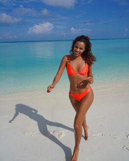 Rochelle Humes feet photo thumbnail