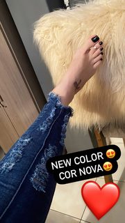Jaqueline Mello feet photo thumbnail