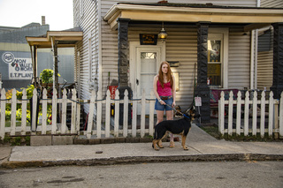 Sadie Sink feet photo 4