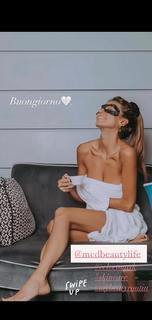 Cristina Buccino feet photo thumbnail