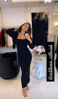 Natalia Siwiec feet photo thumbnail