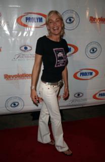 Sharon Stone feet photo thumbnail