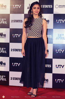 Alia Bhatt feet photo thumbnail