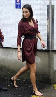 Melanie Sykes feet photo thumbnail