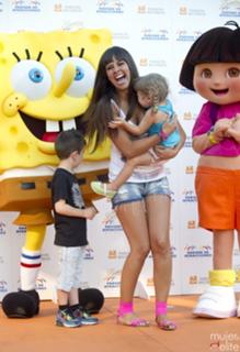 Cristina Pedroche feet photo thumbnail