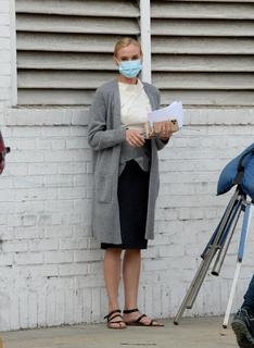 Diane Kruger feet photo thumbnail