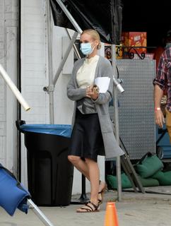 Diane Kruger feet photo thumbnail
