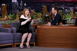 Bryce Dallas Howard feet photo thumbnail