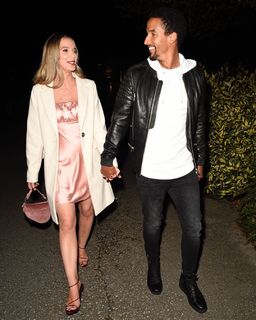 Helen Flanagan feet photo thumbnail