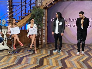 Cynthia Rodríguez feet photo thumbnail