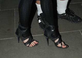 Lady Gaga feet photo thumbnail