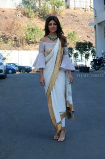 Shilpa Shetty Kundra feet photo thumbnail