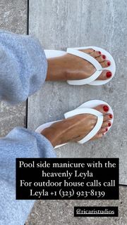 Phoebe Tonkin feet photo thumbnail