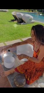 Brooke Burke feet photo thumbnail