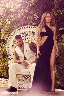 Jennifer Lopez feet photo thumbnail