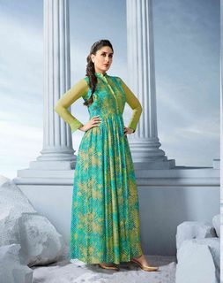 Kareena Kapoor feet photo thumbnail
