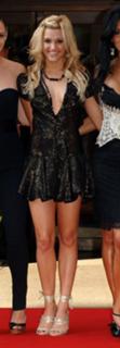 Ashley Roberts feet photo thumbnail