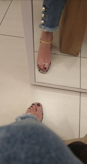 Isa Pes feet photo thumbnail