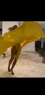 Heidi Klum feet photo thumbnail