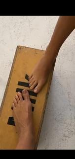 Heidi Klum feet photo thumbnail