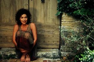 Hannelore Elsner feet photo 1