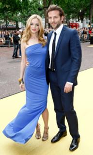 Heather Graham feet photo thumbnail