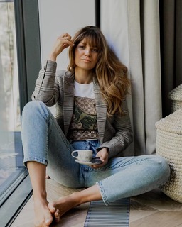 Anna Lewandowska feet photo thumbnail