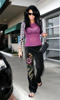 Katie Price feet photo thumbnail