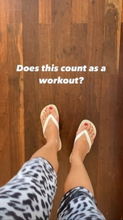 Kate Walsh feet photo thumbnail