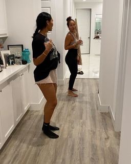 Evelyn Lozada feet photo thumbnail