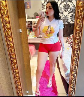 Jaqueline Mello feet photo thumbnail