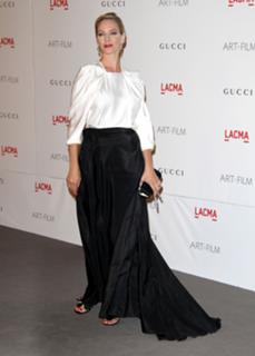 Uma Thurman feet photo thumbnail