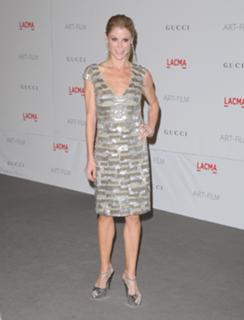 Julie Bowen feet photo thumbnail