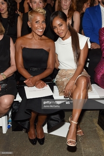 Jada Pinkett Smith feet photo thumbnail