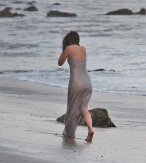 Ana de Armas feet photo thumbnail