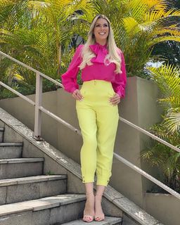 Renata Fan feet photo thumbnail