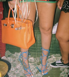 Latto feet photo thumbnail