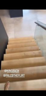 Amanda Cerny feet photo thumbnail