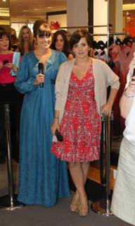 Lily Allen feet photo thumbnail
