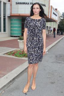 Famke Janssen feet photo thumbnail