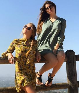 Amanda Cerny feet photo thumbnail