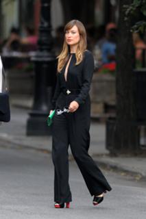 Olivia Wilde feet photo thumbnail