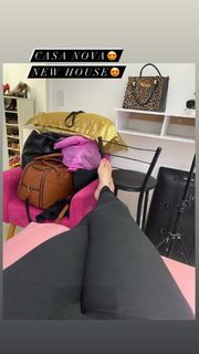 Jaqueline Mello feet photo thumbnail