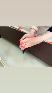 Jaqueline Mello feet photo thumbnail