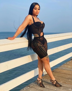 Blac Chyna feet photo thumbnail