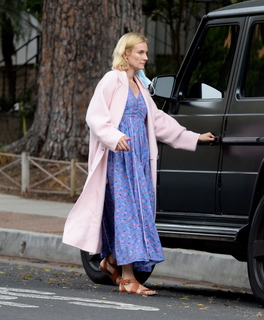 Diane Kruger feet photo thumbnail